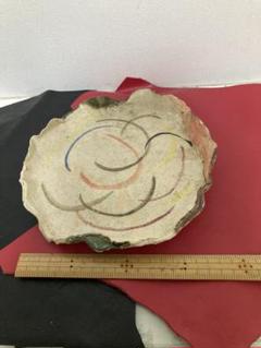 カラフル渦巻き模様の陶器皿