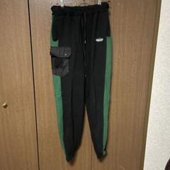 ader error スウェットパンツのサムネイル
