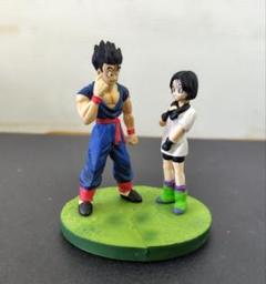 ドラカプ　ドラゴンボール　悟飯逞しく成長中　孫悟空&怪魚 フィギュア ドラゴンボールカプセル 悟飯逞しく成長中 フィギュア｜Yahoo