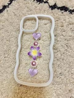 デコ　iPhone15ケース　紫　お花　プルメリア　ハワイアン　クリア　キラキラ