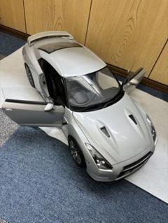 イーグルモス 1/8 日産 R35 GT-R(ジャンク品) - メルカリ