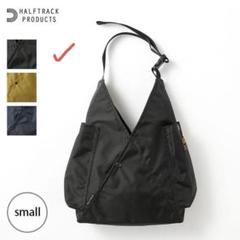 S新品 NATAL DESIGN HALF TRACK +u バッグ ネイビー NATAL DESIGN × HALF TRACK +u バッグ ネイビー - メルカリ