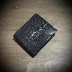 スティングレイ 折財布 二つ折り 財布 ガルーシャ エイ 小さい ブラック 黒のサムネイル