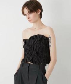La peau de gem ラポドゥジェム buri bare top