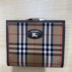 【土日限定セール】新品未使用Burberry二つ折財布のサムネイル