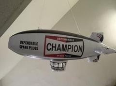 Champion 飛行船型広告装飾のサムネイル