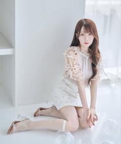 ロゼミューズ　RoseMuse ロゼミュ　トップス chiffon pleated dress – BUNNY APARTMENT