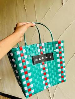 MARNI 編み込みトートバッグ グリーン MARNI 編み込みトートバッグ グリーン バッグ