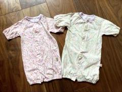 小さめベビー向け花柄ロンパース2着セット（双子・小さめベビー）