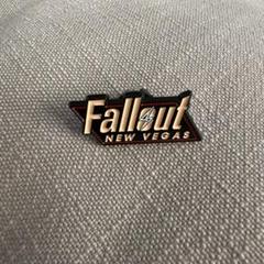 Fallout ミステリーピンバッチ 未開封カートン 2025年最新】FALLOUT ピンバッジの人気アイテム - メルカリ