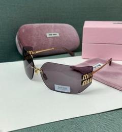 2025年最新】miumiu サングラスケースの人気アイテム - メルカリ