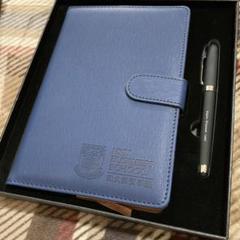【新品未使用】香港大学 HKU BUSINESS SCHOOL システム手帳ペンのサムネイル