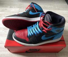 Nike Air Jordan 1 High UNC to Chicago