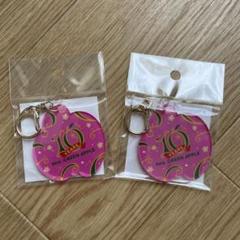 Mrs. GREENAPPLEミセス新宿アクリルキーホルダーランドマークPOPU