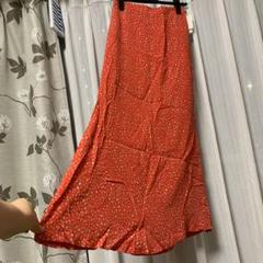 スコットクラブ　花柄フレアスカート 赤　Fサイズのサムネイル