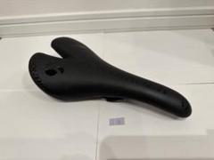 中古美品　Bontrager team issue サドル⑤ 黒ロゴ 中古美品 Bontrager team issue サドル⑤ 黒ロゴ - メルカリ