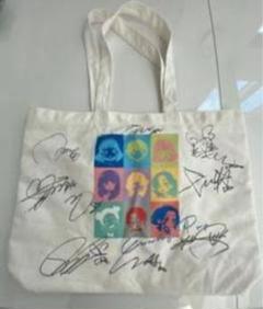 TWICEメンバーサイン入りトートバッグ TWICE - TWICE ONCEDAY トートバッグの通販 by みるくshop
