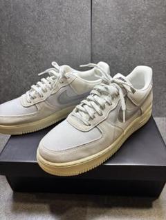 NIKE AIR FORCE 1 ’07 LV8 28.5cm 未使用 箱ありのサムネイル