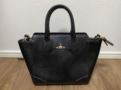 Vivienne Westwood バッグ 黒 レザー EXECUTIVE 日本限定】EXECUTIVE トートバッグM(ブラック)（レディース