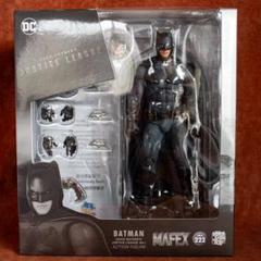 MAFEX バットマン (ZS JUSTICE LEAGUE Ver.)のサムネイル
