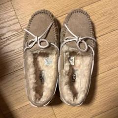 2025年最新】ugg モカシンの人気アイテム - メルカリ