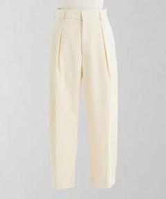 お値下げ中！＜LOEFF＞VI/W ギャバ クロップドパンツ OFF WHITE