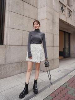 美品 hyeon ヘヨン ペッパーラップスカート 2025年最新】Pepper mini wrap skirtの人気アイテム - メルカリ