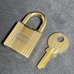 【美品】エルメス K24ゴールドメッキ パドロック カデナ リペア品 121番 美品】エルメス K24ゴールドメッキ パドロック カデナ リペア品