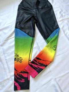 Zumba - ZUMBA スワロフスキー  レギンス           タグ付き新品未使用品 楽天市場】ZUMBA ズンバ 正規品 レギンス ブラック インディゴ