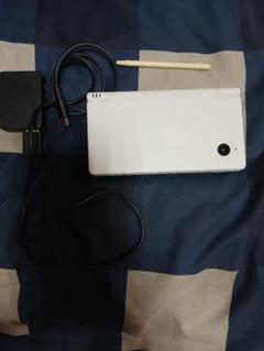 ニンテンドーDSi 本体
