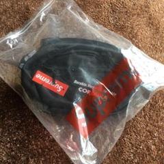 Supreme(シュプリーム)ウエストバッグ