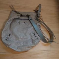 Balenciaga メンズ　THE DAY バッグ　ニコラ　ゲスキエール Balenciaga メンズ THE DAY バッグ ニコラ ゲスキエール - メルカリ