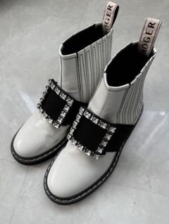 2025年最新】ROGER VIVIER レディース ブーツの人気アイテム