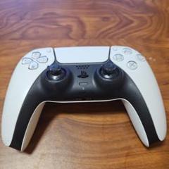 PlayStation 5 コントローラー