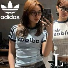 新品L⭐️adidas リニアグラフィック カリTシャツ ブルー