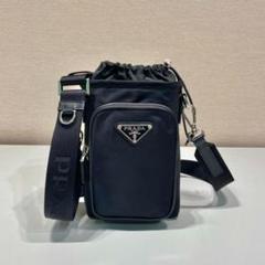PRADA ブラック ショルダーバッグ