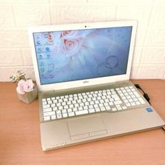 ✨️すぐ使える✨️初心者向け✨️エクセルワードできる✨️カメラつきノートパソコン