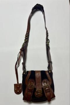 Chloé レザーショルダーバッグワイドレッドリボン金具