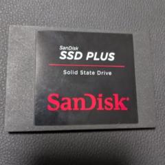 240GB 2.5インチ SATA SSD　動作品　送料無料【229】