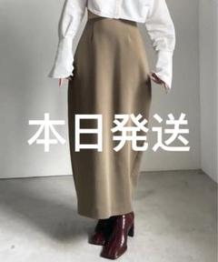 2025年最新】waist curve cocoon skirtの人気アイテム - メルカリ
