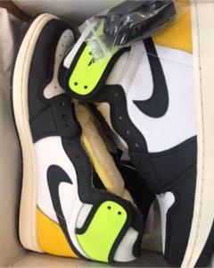 NIKE AIR JORDAN1 VOLT GOLDエアジョーダン1 US9.5