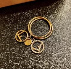 FENDI エフイズ フェンディ ラインストーン チャーム付き 2連リング