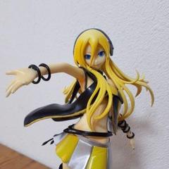 VOCALOIDキャラクター「Lily」のフィギュア