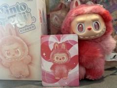 正規品　labubu Big into Energy LOVE 値下げ可能