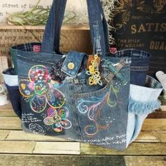 大きなデニムバック　No.584　刺繍バック　デニムリメイク　特大バック 大きなデニムバック No.584 刺繍バック デニムリメイク 特大