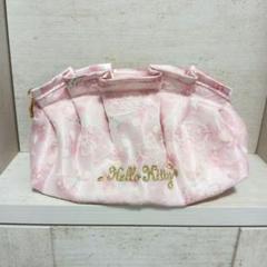 サンリオ　ハローキティ　ピンク　桜　ポーチ　小物入れ　2018年製