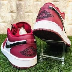 ナイキ エア ジョーダン 1 ロー AIR JORDAN 1 LOW 赤 白 黒