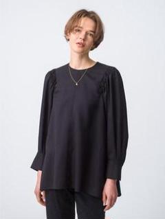 絶妙なデザイン ebure ♪ シルク バルーンスリーブシャツセットアップ可能 トップス