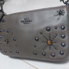 K25255） COACH スタッズ レザー シューズ US8（約24㎝）