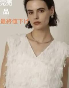 カデュネ CADUNE パフスリーブ　カットソー　Tシャツ黒　ブラック川上桃子 川上桃子さんコラボCADUNE ペプラムパフニット ブラックM - メルカリ